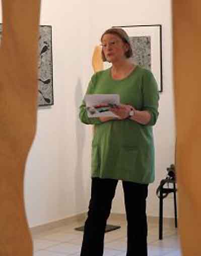 Vernissagerede Eva Buhrfeind am 14. Januar 2017 anlässlich der Ausstellung David Rougeul in der Galerie Artesol Solothurn.